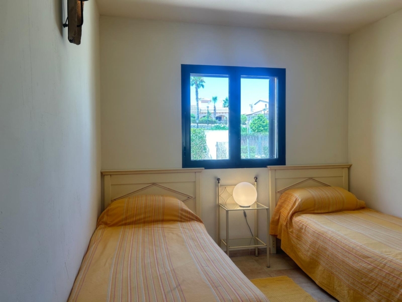 3727f6f4 3045 4db5 945e 3de6602ed3a5