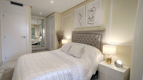 M 6b hda grecia 14 bj d (601)