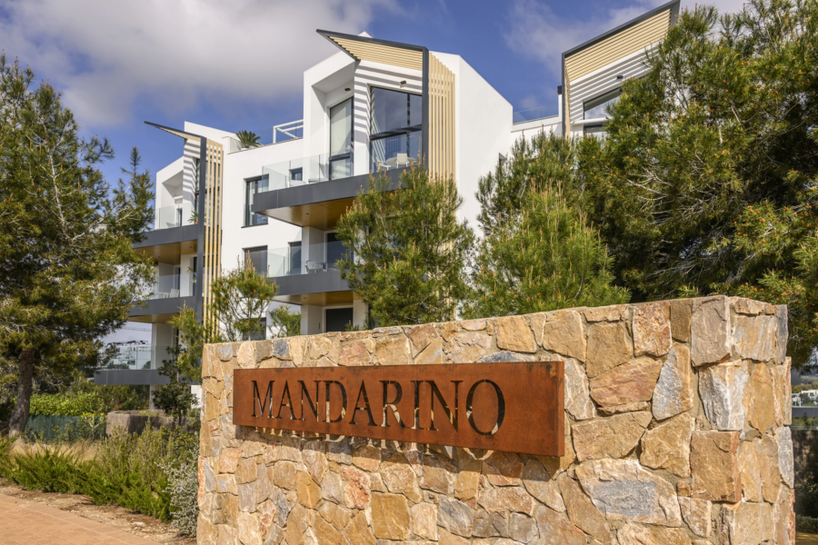 Mandarino 15 04 Las Colinas