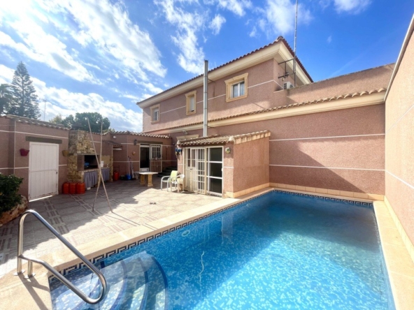 Swimming pool CSH7