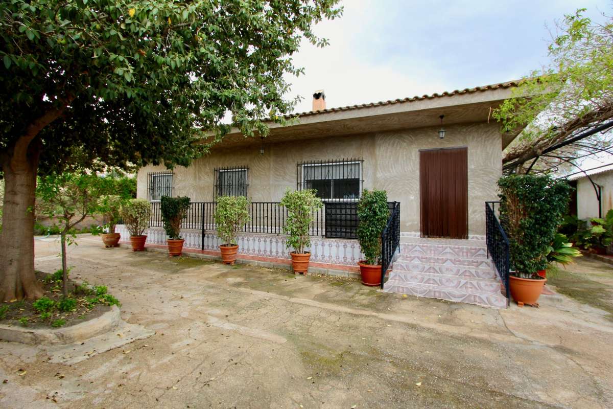 20200519091613000000 Finca for sale near Murcia